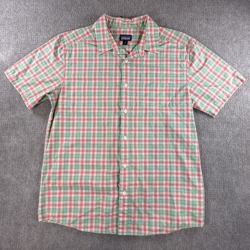 Patagonia Men's Short Sleeve Organic Cotton Plaid Check Shirt Size‎ Medium